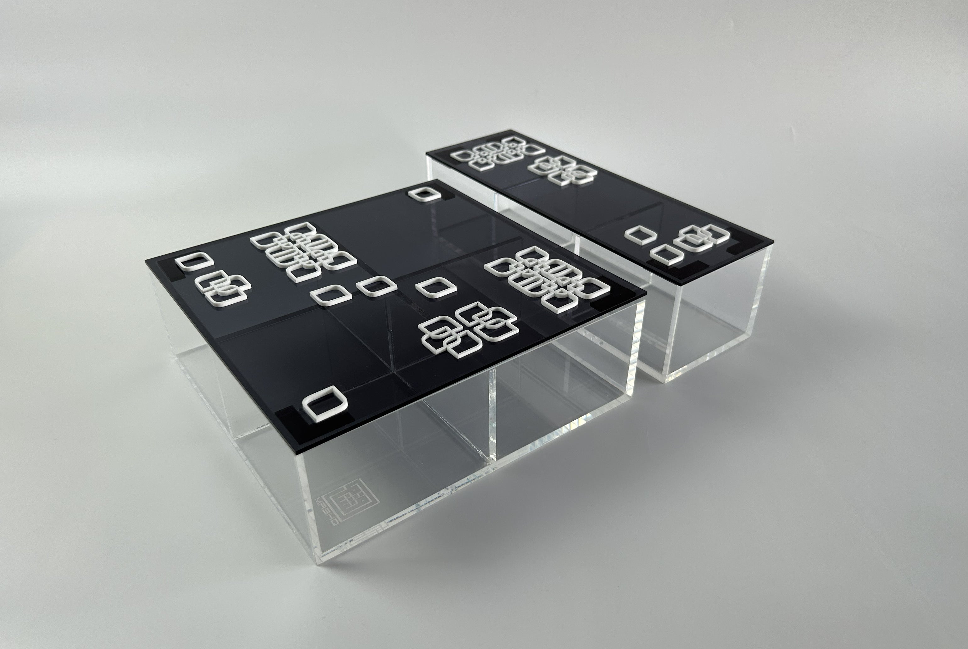 Arabesque Flower Box