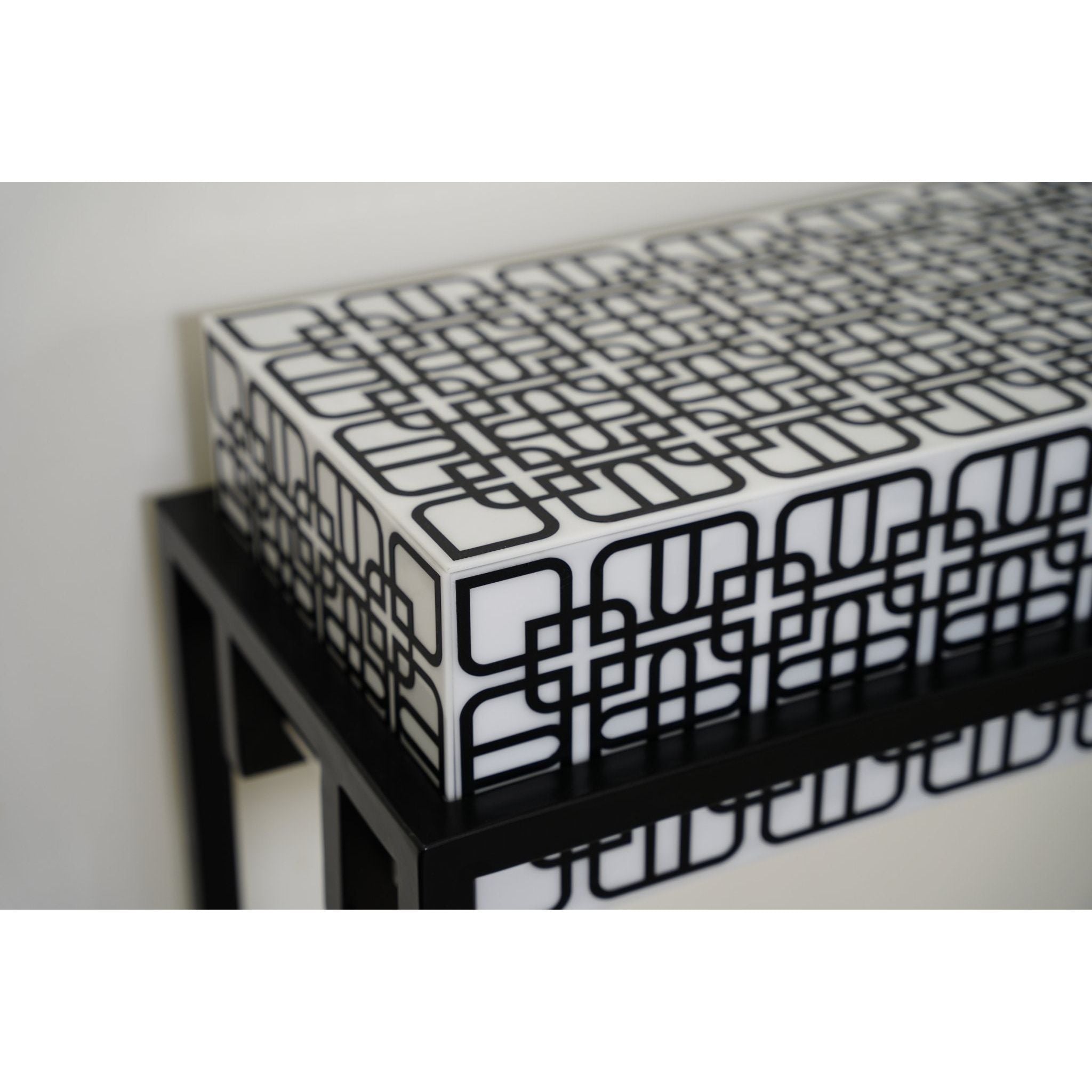 Console with Black and White Flowers Pattern